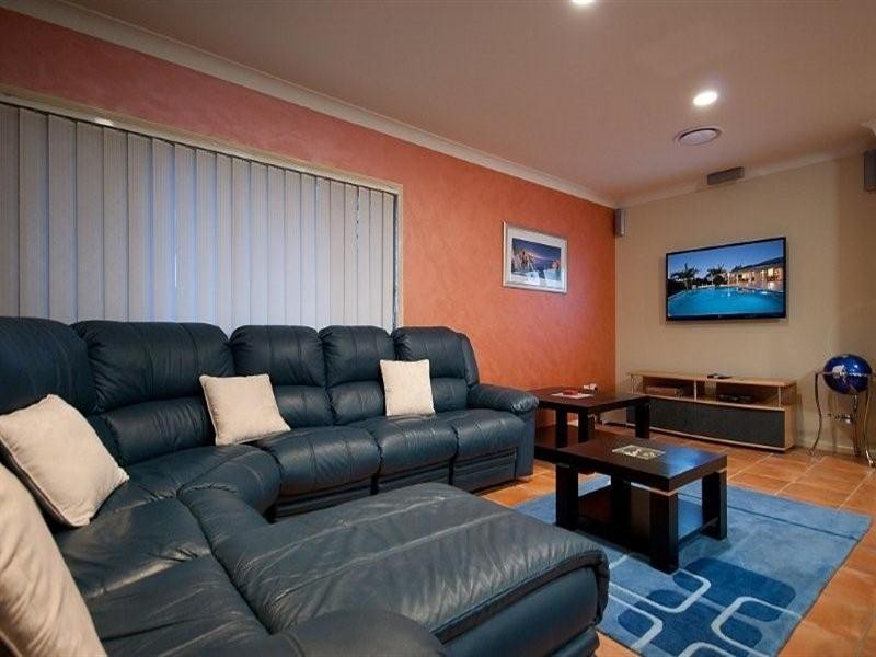 41 Gardendale Crescent, Burleigh Waters QLD 4220