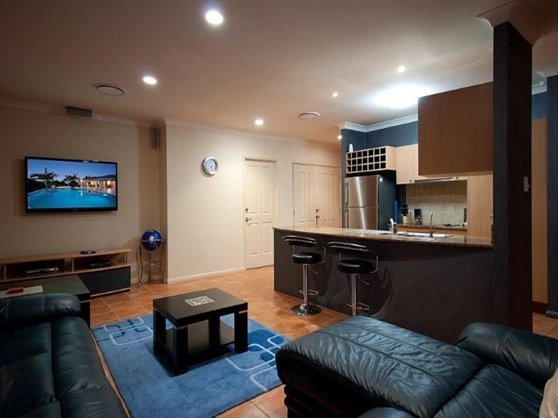 41 Gardendale Crescent, Burleigh Waters QLD 4220