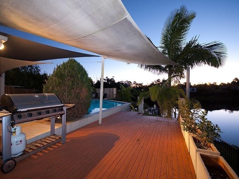 41 Gardendale Crescent, Burleigh Waters QLD 4220