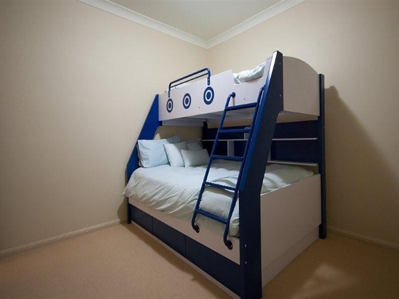 41 Gardendale Crescent, Burleigh Waters QLD 4220