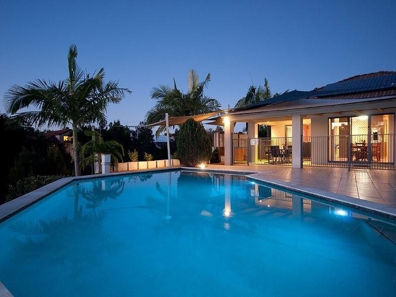 41 Gardendale Crescent, Burleigh Waters QLD 4220