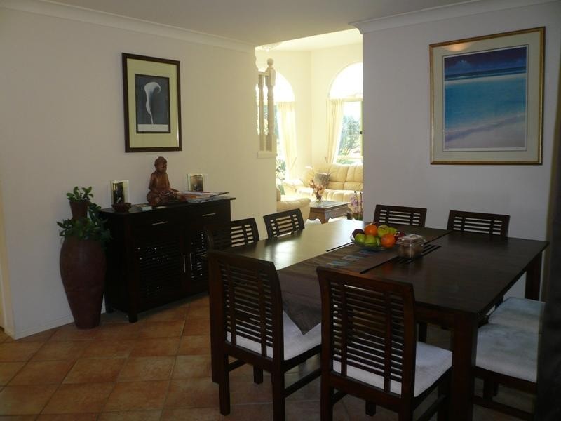 12 Calcetto Place, Arundel QLD 4214