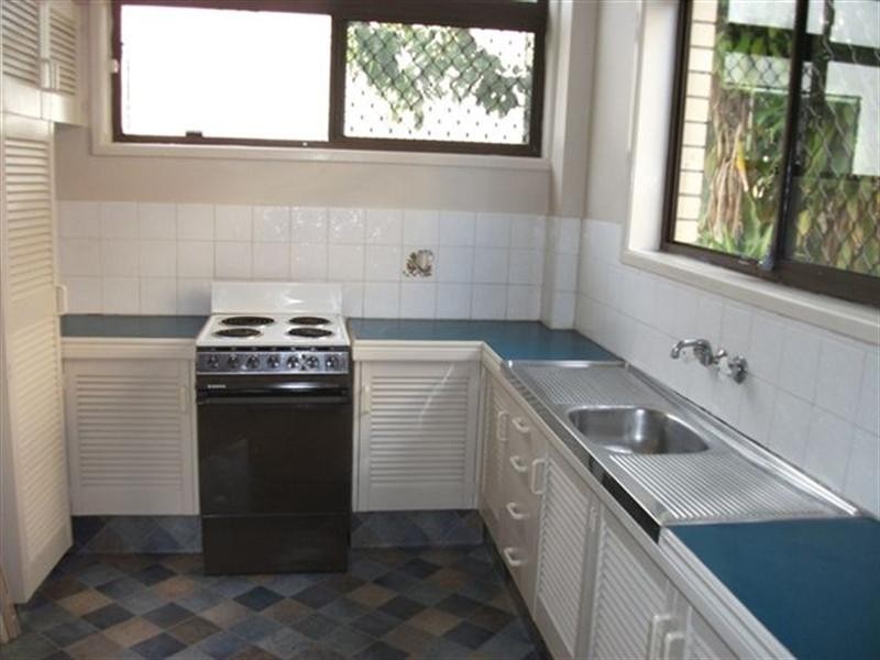 5/19 Leonard Avenue, Surfers Paradise QLD 4217