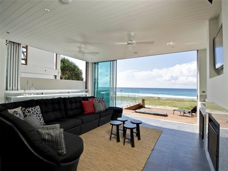 Mermaid Beach QLD 4218