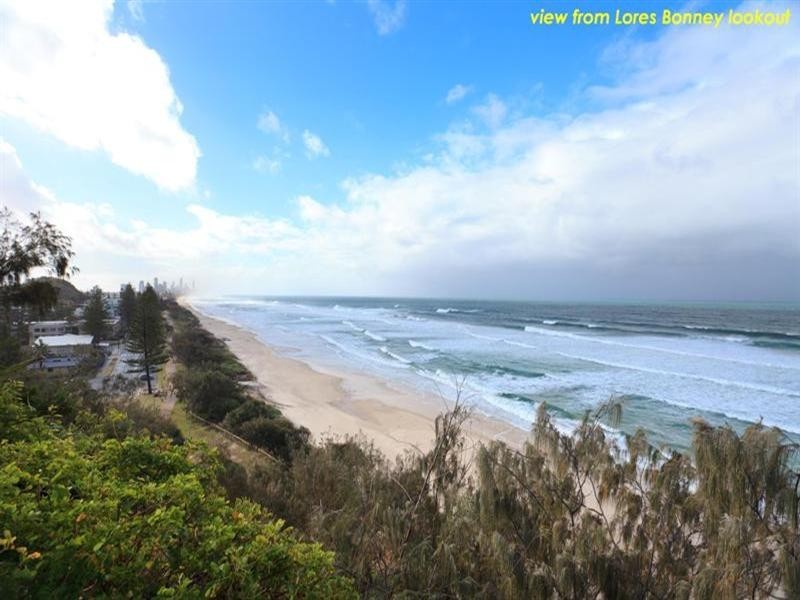 26 Brakes Crescent, Miami QLD 4220