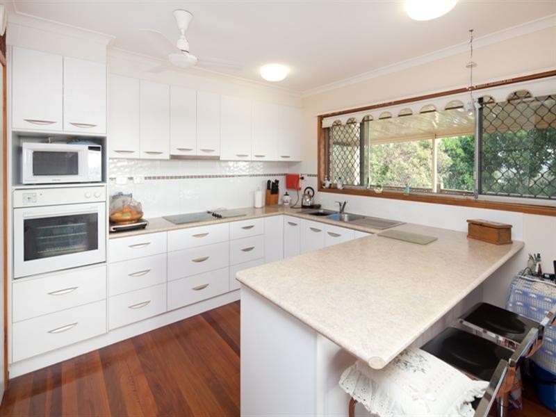 26 Brakes Crescent, Miami QLD 4220