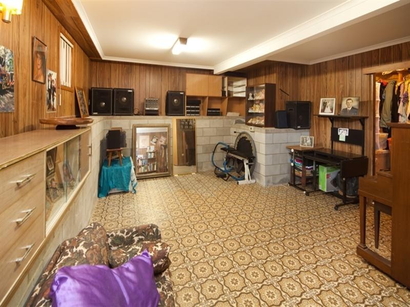 26 Brakes Crescent, Miami QLD 4220