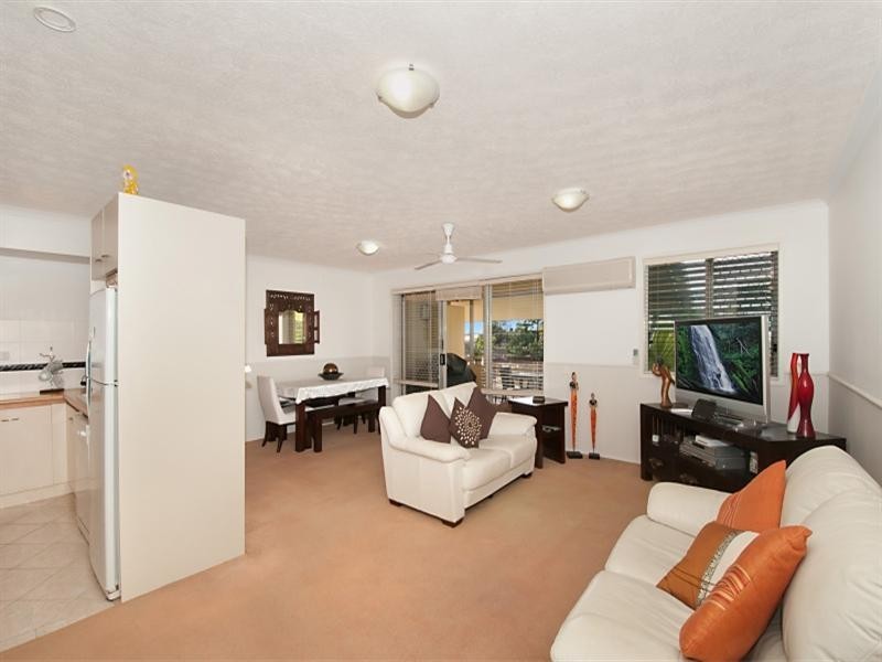 14/2320 Gold Coast Highway, Mermaid Beach QLD 4218