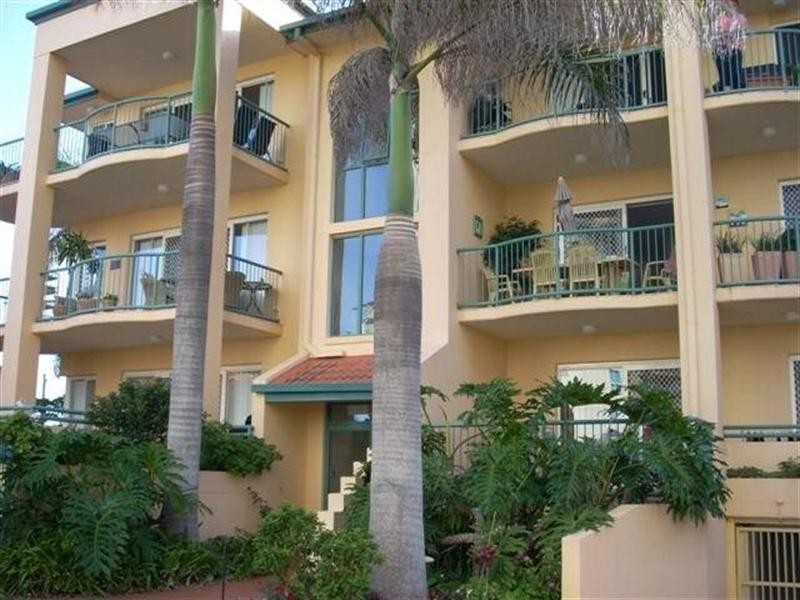 3/99 Old Burleigh Road, Broadbeach QLD 4218