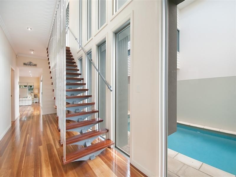 Mermaid Beach QLD 4218