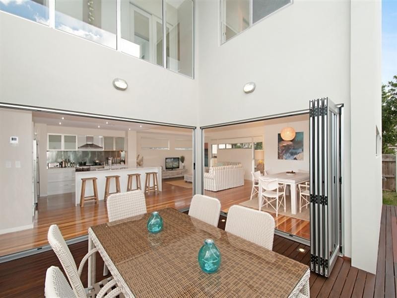 Mermaid Beach QLD 4218