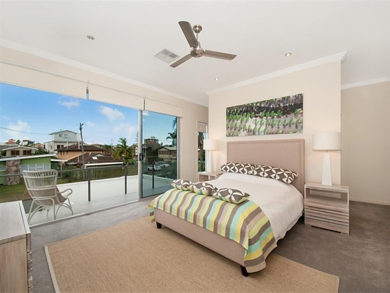 Mermaid Beach QLD 4218