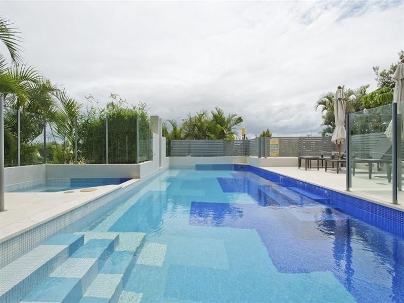 302 “Ivory”, 1 Fifth Avenue, Burleigh Heads QLD 4220