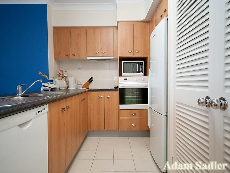 2081 ‘Bel Air North’, 2623 Gold Coast Highway, Broadbeach QLD 4218