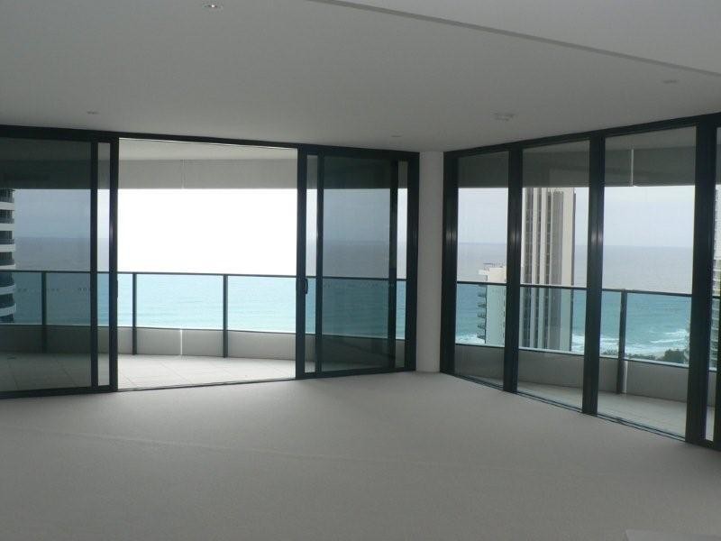 22507 Tower 2 Oracle Boulevade, Broadbeach QLD 4218