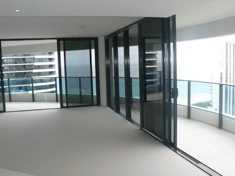 22507 Tower 2 Oracle Boulevade, Broadbeach QLD 4218