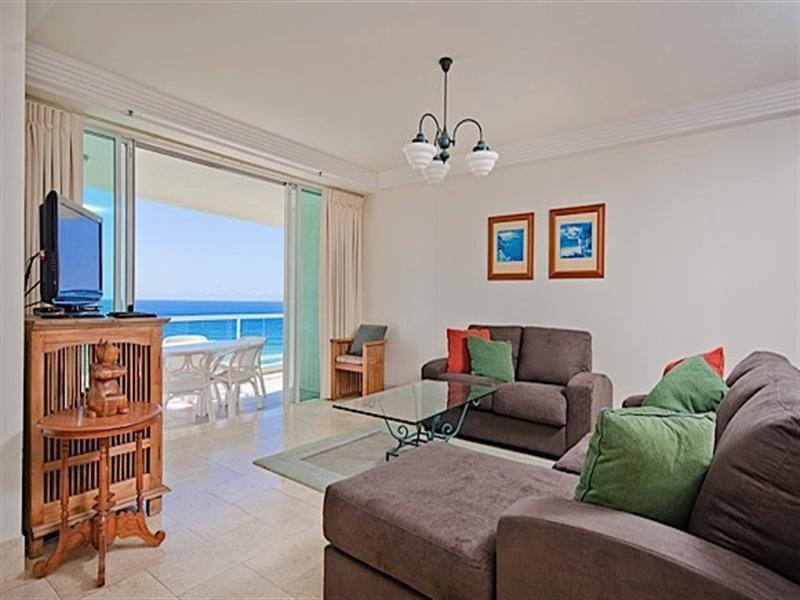 85 (15E) ‘Carmel by the Sea’, 177 Old Burleigh Road, Broadbeach QLD 4218
