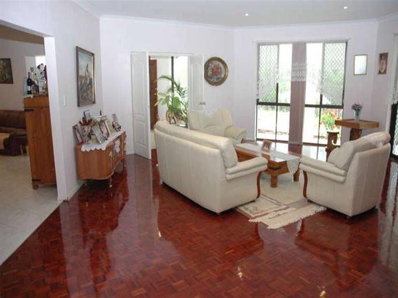 195 San Fernando Drive, Worongary QLD 4213