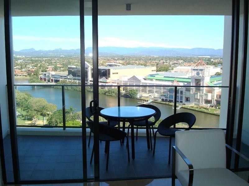 1409 Sierra Grand, Broadbeach QLD 4218