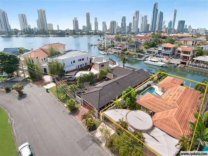 31 Southern Cross Drive, Surfers Paradise QLD 4217