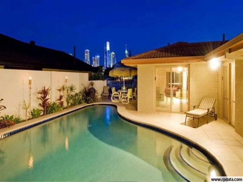 31 Southern Cross Drive, Surfers Paradise QLD 4217