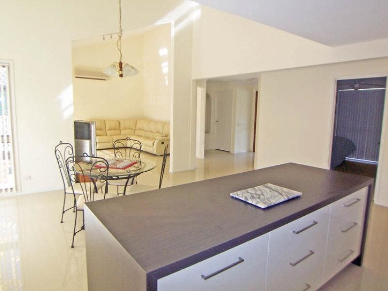 23 Cheltenham Drive, Robina QLD 4226