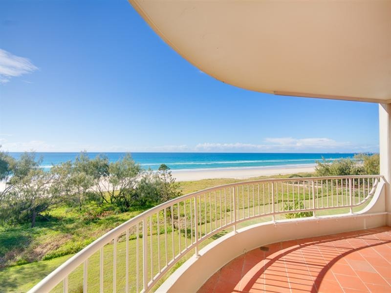 3 ‘On The Park’ 255 Hedges Avenue, Broadbeach QLD 4218