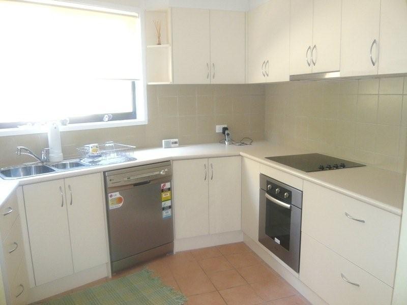 4/23 Britannia Avenue, Broadbeach QLD 4218