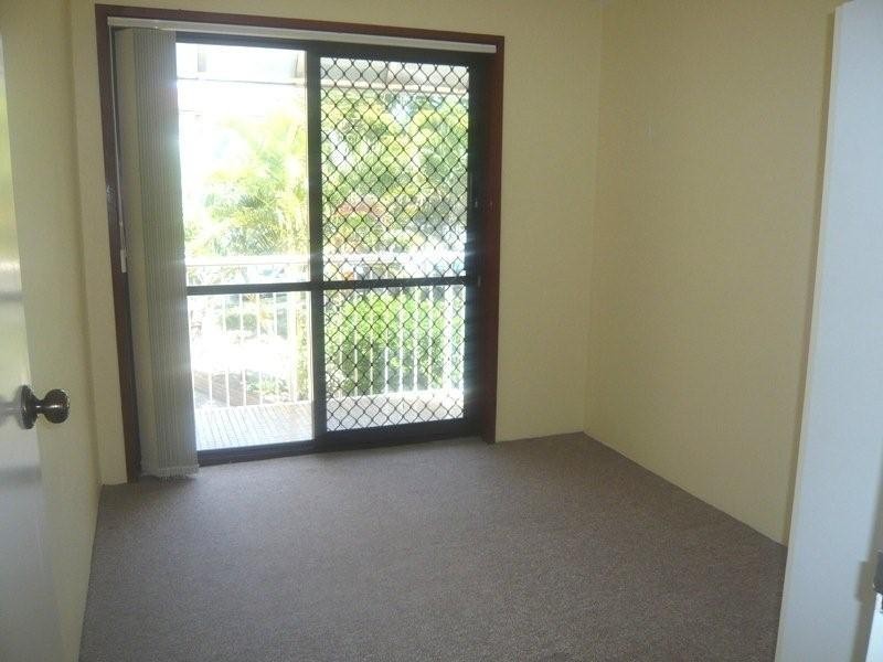 4/23 Britannia Avenue, Broadbeach QLD 4218