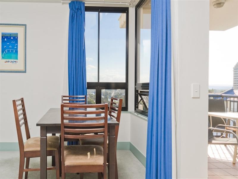 811 ‘Neptune Resort’, 30 Surf Parade, Broadbeach QLD 4218