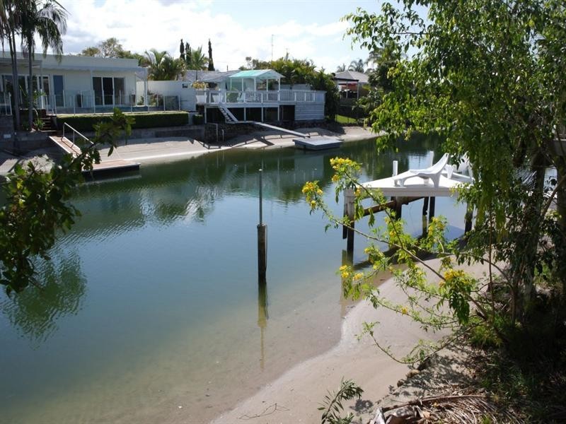 13 Sarasota Key, Broadbeach Waters QLD 4218