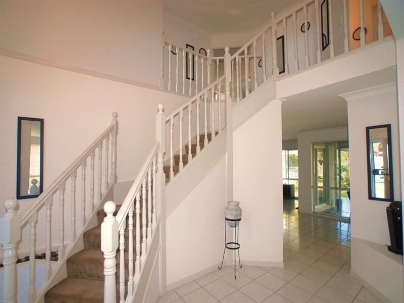 113 Port Jackson Boulevard, Clear Island Waters QLD 4226