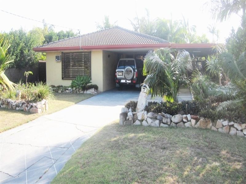 10 Lesley Avenue, Miami QLD 4220