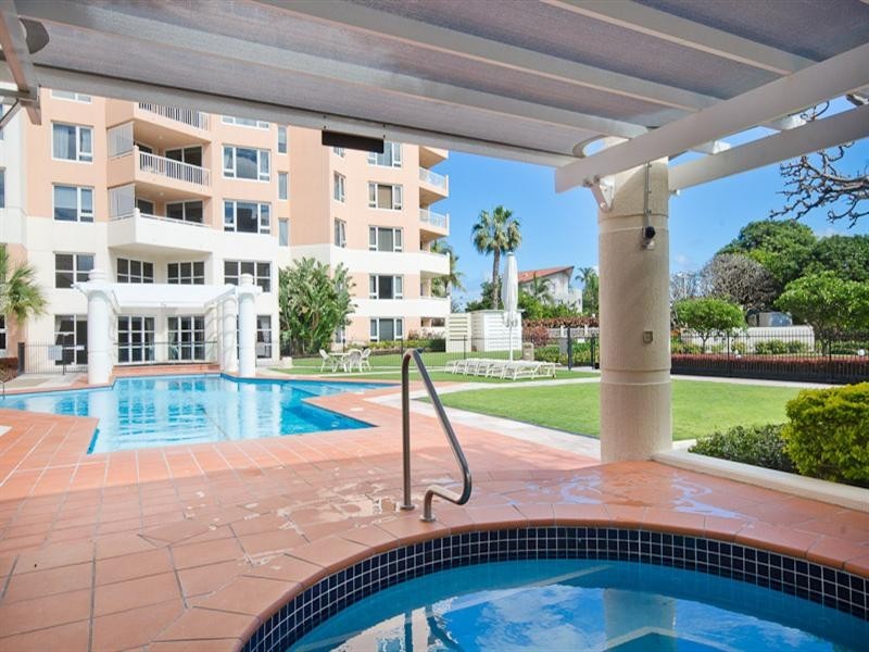9 ‘Belle Maison’, 129 Surf Parade, Broadbeach QLD 4218