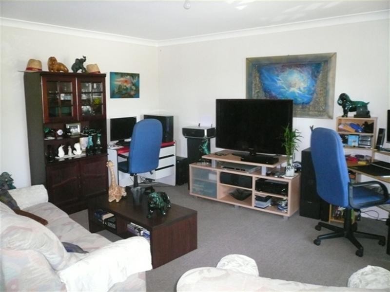 228 Government Road, Labrador QLD 4215