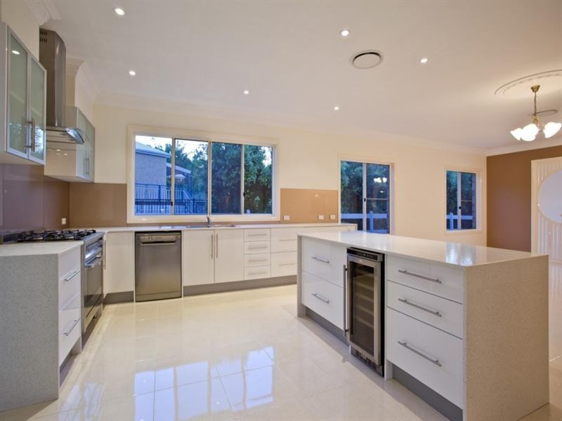 45 Dungogie Drive, Tallebudgera QLD 4228