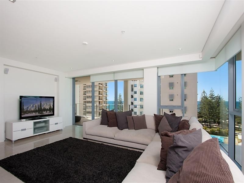 11 ‘Element’, 106 The Esplanade, Burleigh Heads QLD 4220