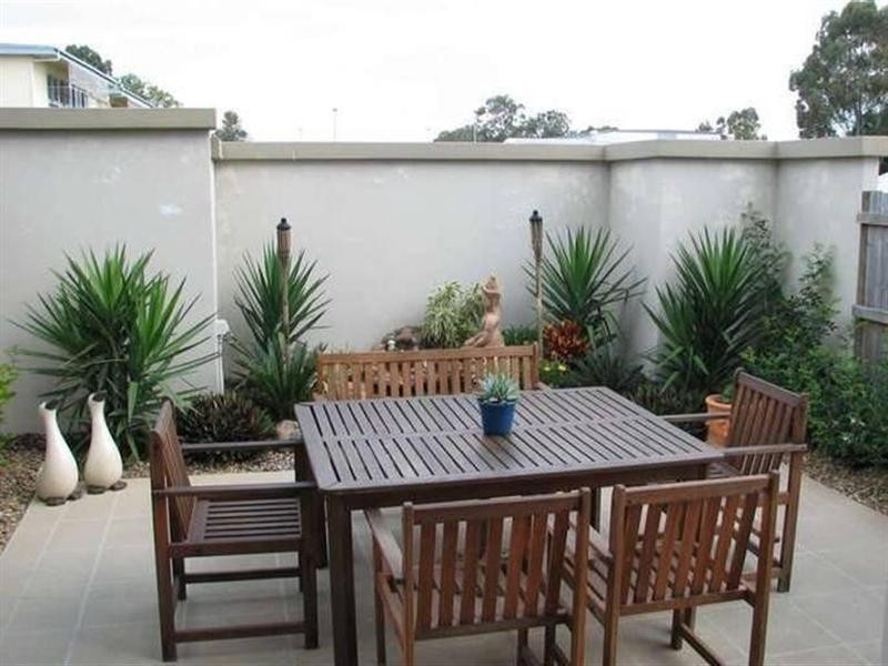 1/47 Gordon Street, Labrador QLD 4215