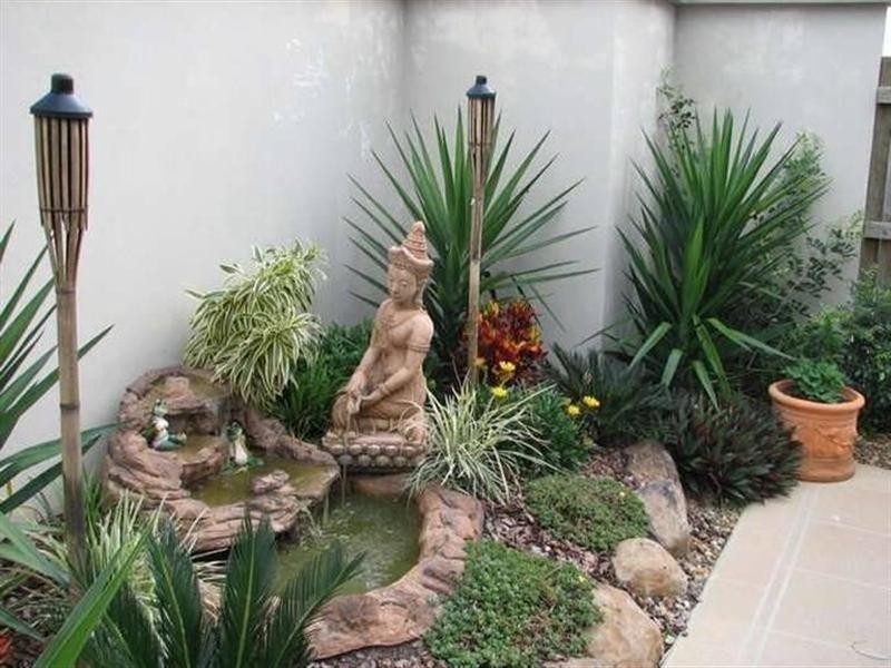 1/47 Gordon Street, Labrador QLD 4215