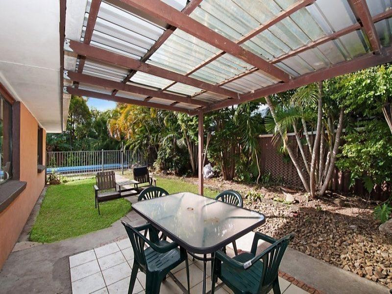 31 Allawah Street, Sorrento QLD 4217
