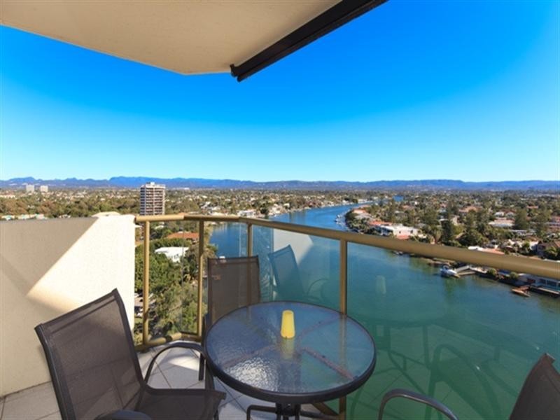 62/2890 Gold Coast Hwy, Surfers Hawaiian, Surfers Paradise QLD 4217