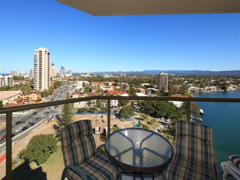 62/2890 Gold Coast Hwy, Surfers Hawaiian, Surfers Paradise QLD 4217