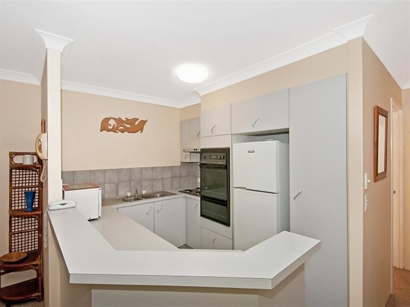 37/42 Beach Parade, Surfers Paradise QLD 4217