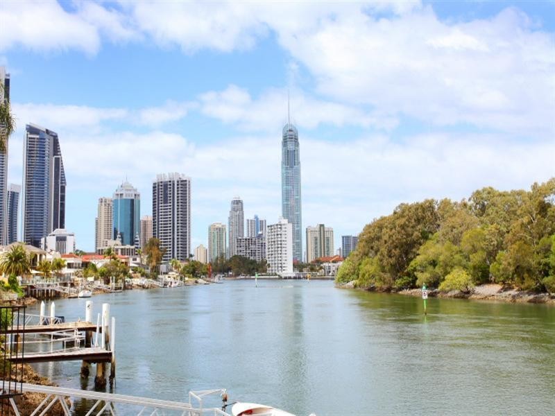 225 Stanhill Drive, Surfers Paradise QLD 4217