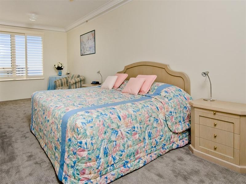 68 ‘Belle Maison’, 129 Surf Parade, Broadbeach QLD 4218