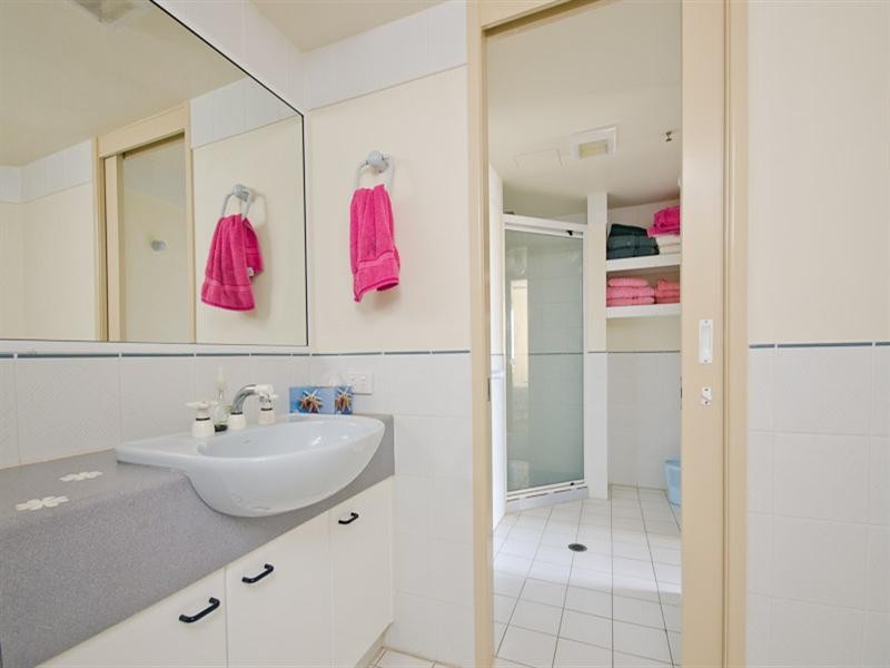 68 ‘Belle Maison’, 129 Surf Parade, Broadbeach QLD 4218