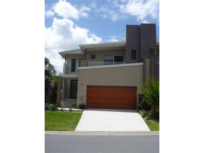 6008B The Boulevade, Benowa QLD 4217