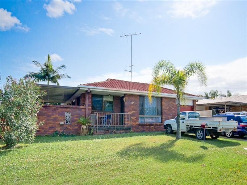 107 Hooker Boulevard, Broadbeach Waters QLD 4218