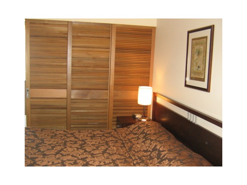 Broadbeach QLD 4218