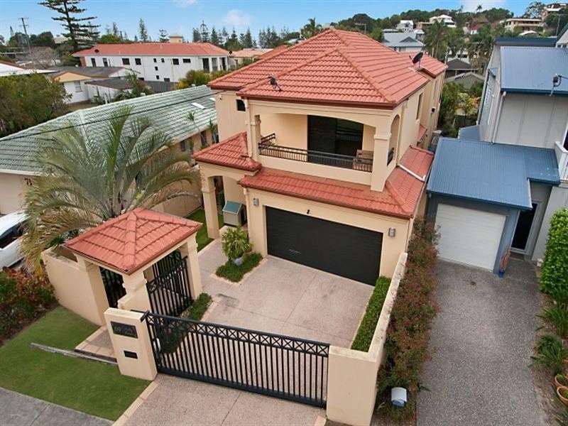 69 Nobby Parade, Miami QLD 4220